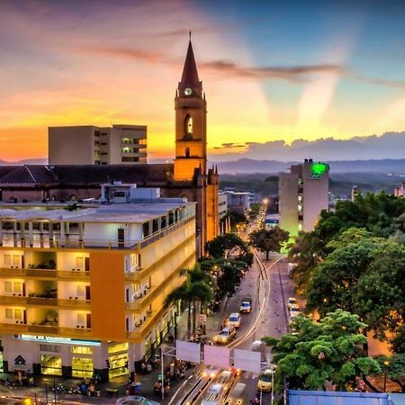 Hotel Neiva Plaza Bagian luar foto