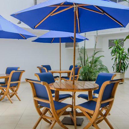 Hotel Neiva Plaza Bagian luar foto