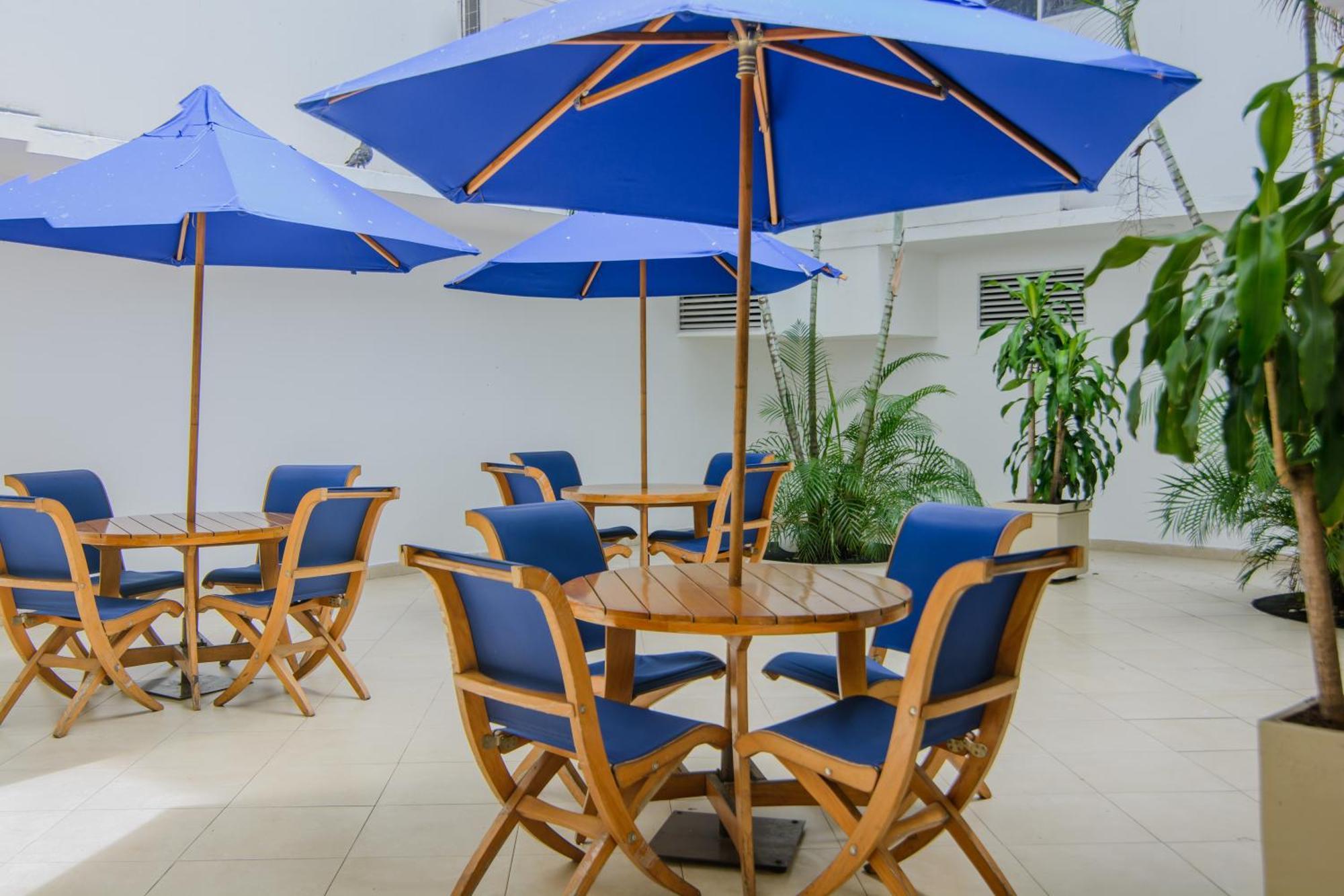 Hotel Neiva Plaza Bagian luar foto