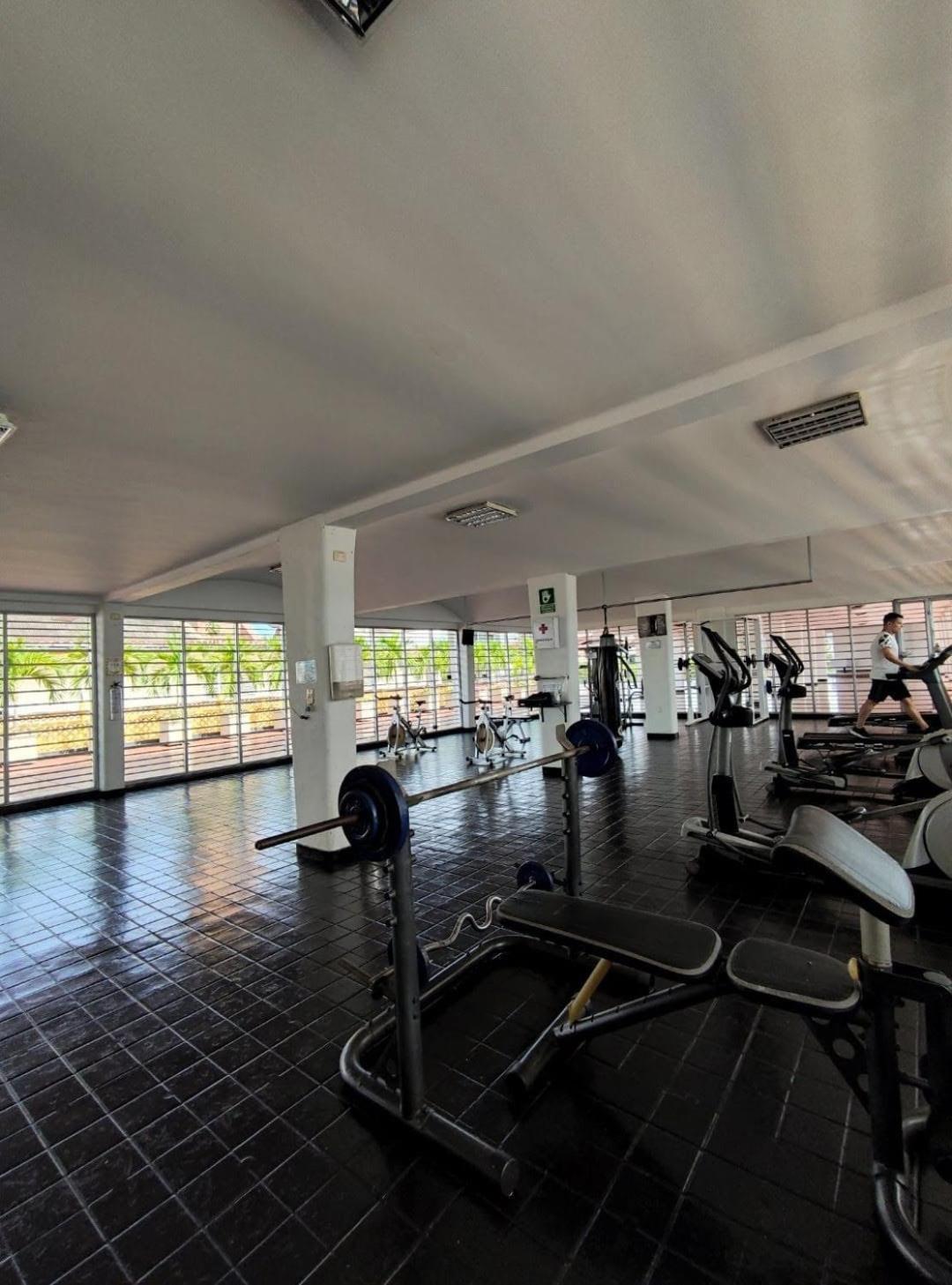 Hotel Neiva Plaza Bagian luar foto