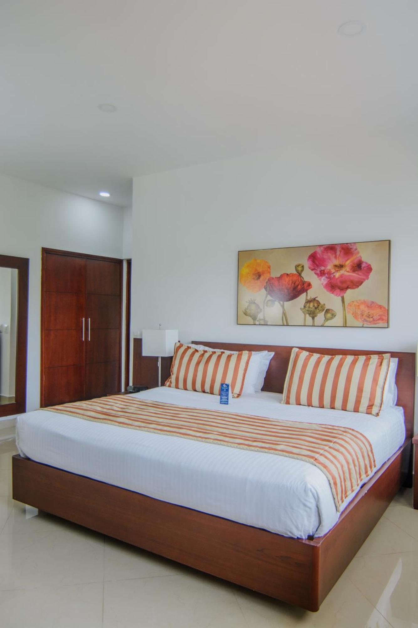 Hotel Neiva Plaza Bagian luar foto
