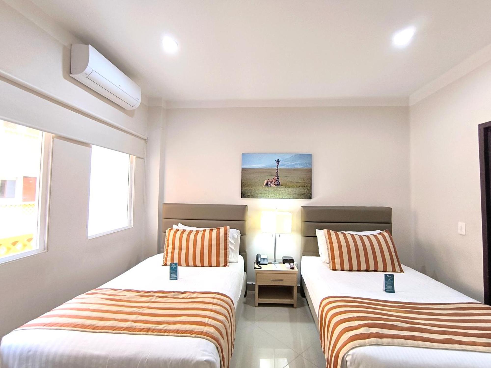 Hotel Neiva Plaza Bagian luar foto