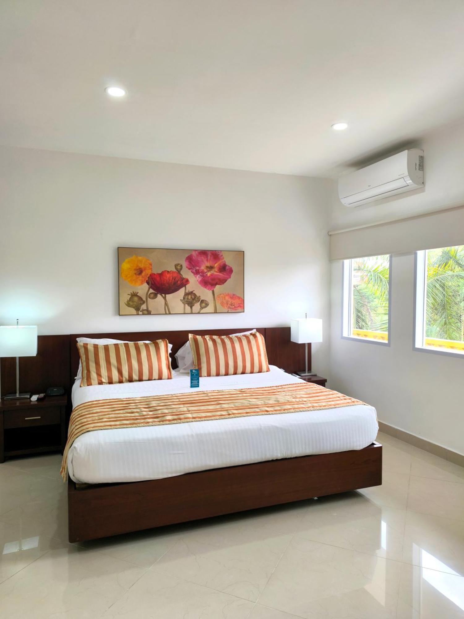 Hotel Neiva Plaza Bagian luar foto