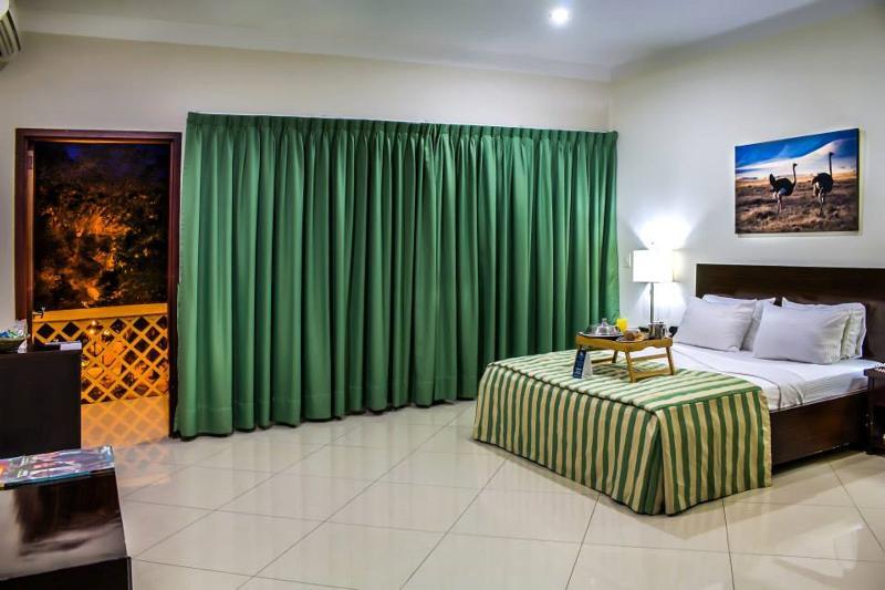Hotel Neiva Plaza Bagian luar foto